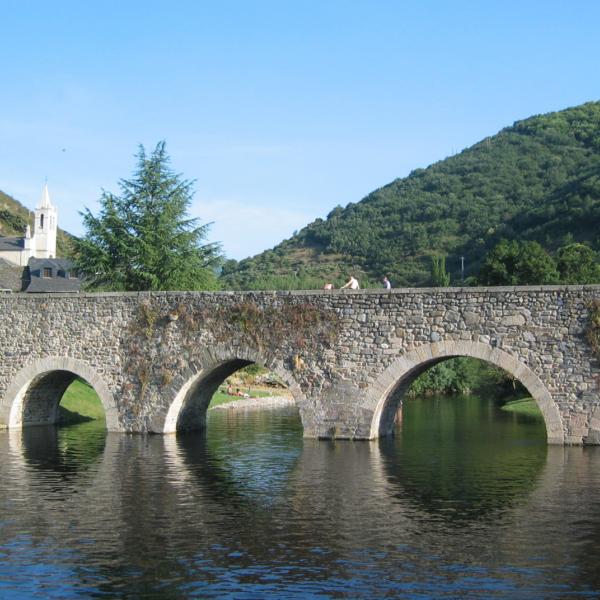 Camino Santiago bridge