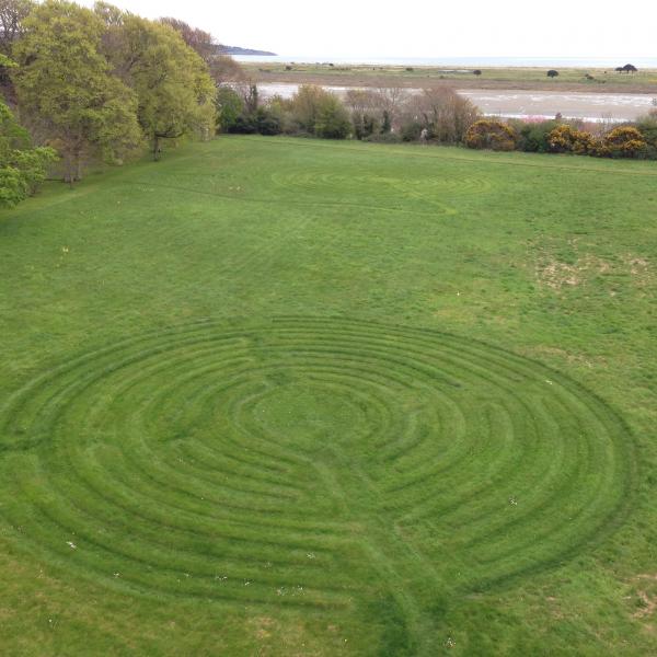 Manresa's labyrinths